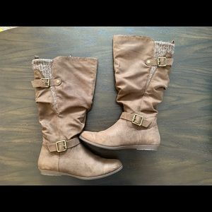 Size 8 wide calf boots